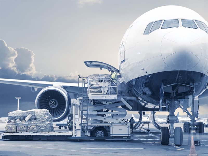 How Private Jet Charter Rates Compare to Other Options